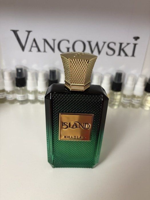 f2cb28ee241124350c66db88a8ec4216.jpg